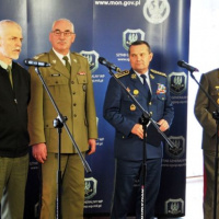 Náčelníci generálnych štábov V4 rokovali v Poľsku s partnerom z Ukrajiny