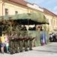 Štátny tajomník M. Koterec ocenil v Rožňave vojakov, ktorí sa vrátili z Afganistanu