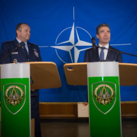 Výmena na poste najvyššieho veliteľa Spojeneckých síl v Európe