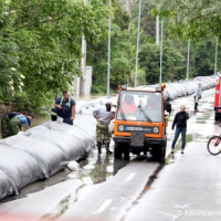 Vojaci počas povodní prepravili takmer 1300 osôb