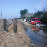Vojaci pomáhali v Komárne celú noc, presunuli sa do Štúrova