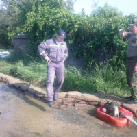 Vojaci pomáhali v Komárne celú noc, presunuli sa do Štúrova