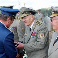 Oslavy Dňa ozbrojených síl SR v Brezovej pod Bradlom