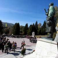 Minister Glváč si pripomenul výročie Karpatsko-duklianskej operácie