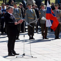 Minister Glváč si pripomenul výročie Karpatsko-duklianskej operácie