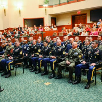 01 Príslušník 5. pluku špeciálneho určenia absolvoval americkú Univerzitu špeciálnych síl 