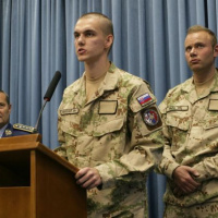 M. Glváč: „Som rád, že zdravotný stav oboch zranených vojakov sa rapídne zlepšuje. Veríme, že útočníka dolapia“