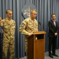 M. Glváč: „Som rád, že zdravotný stav oboch zranených vojakov sa rapídne zlepšuje. Veríme, že útočníka dolapia“