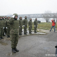 Vojaci vypálili z Tyršovho nábrežia 20 novoročných sálv
