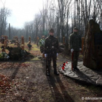 Minister Glváč si na vrchu Borsó a v obci Hejce uctil pamiatku obetí najväčšej leteckej tragédie v dejinách Ozbrojených síl SR