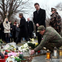 Minister Glváč si na vrchu Borsó a v obci Hejce uctil pamiatku obetí najväčšej leteckej tragédie v dejinách Ozbrojených síl SR