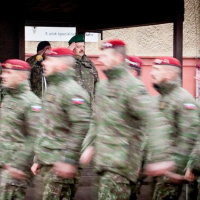 03 Generálmajor Macko naštívil 5. pluk špeciálneho určenia