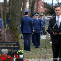 Štátny tajomník M. Koterec si pripomenul 7. výročie tragédie vo VOP Nováky