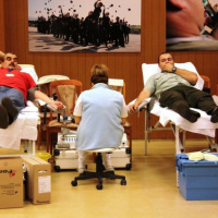 Príslušníci MO SR a GŠ dnes darovali krv