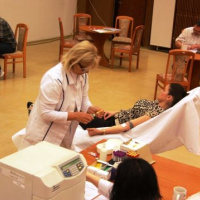 Príslušníci MO SR a GŠ dnes darovali krv