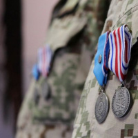 Vojenskí pozorovatelia z Egypta a Sýrie ocenení medailami