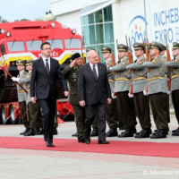 Minister obrany M. Glváč otvoril medzinárodný veľtrh IDEB 2014