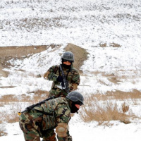 01 Vojaci 5. pluku špeciálneho určenia sa pripravujú na júnové nasadenie v Afganistane